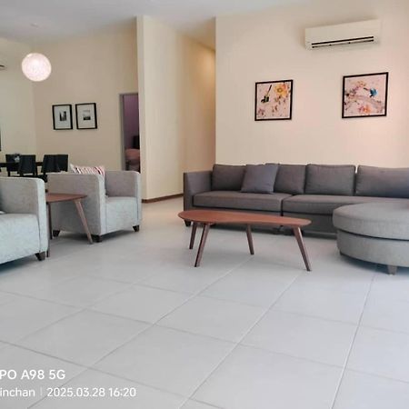 Sekinchan Seaview Homestay 7 High View Екстериор снимка